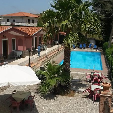 Hotel La Pineta Joppolo Dış mekan fotoğraf